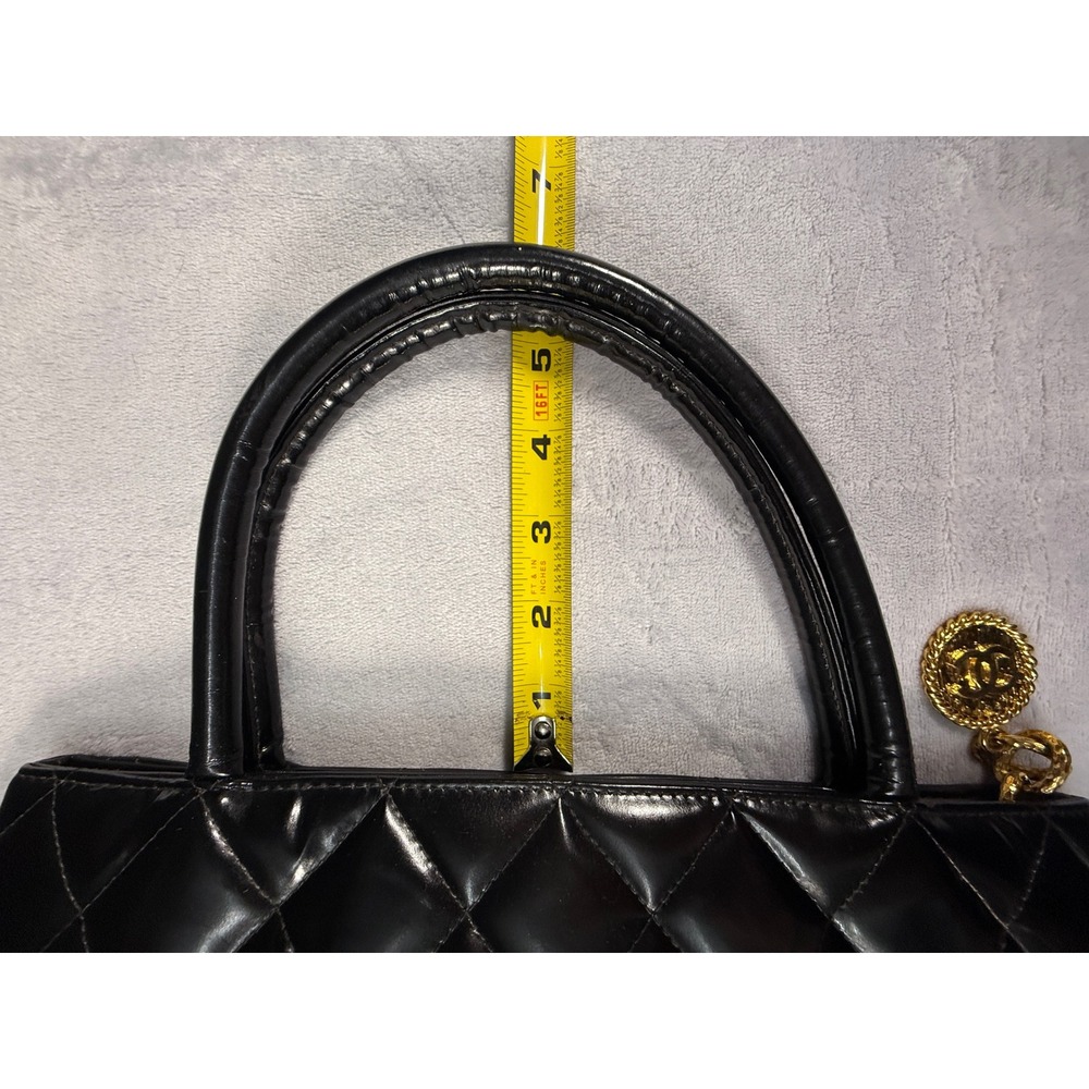 Chanel Black Patent Leather Quilted CC 24k Charm Tote Bag w/ Poshmark COA - Picture 2 of 16